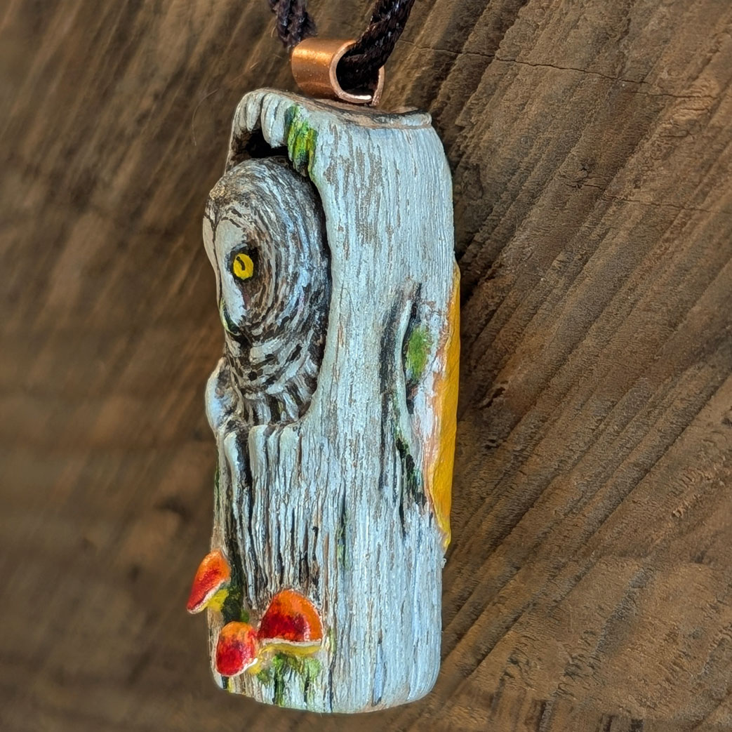 Great Gray Owl Necklace - Image 2