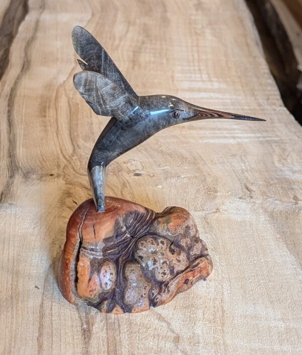 Buckeye Burl Solo Hummingbird